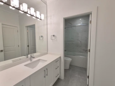 Primary Bathroom Photo of 105 8233 Williams Road, Richmond, BC