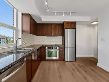 Kitchen Island Photo of 710 2228 W Broadway, Vancouver, BC