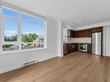 Kitchen Photo of 710 2228 W Broadway, Vancouver, BC