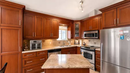 Kitchen Island Photo of 50 20751 87th Avenue, Langley, BC