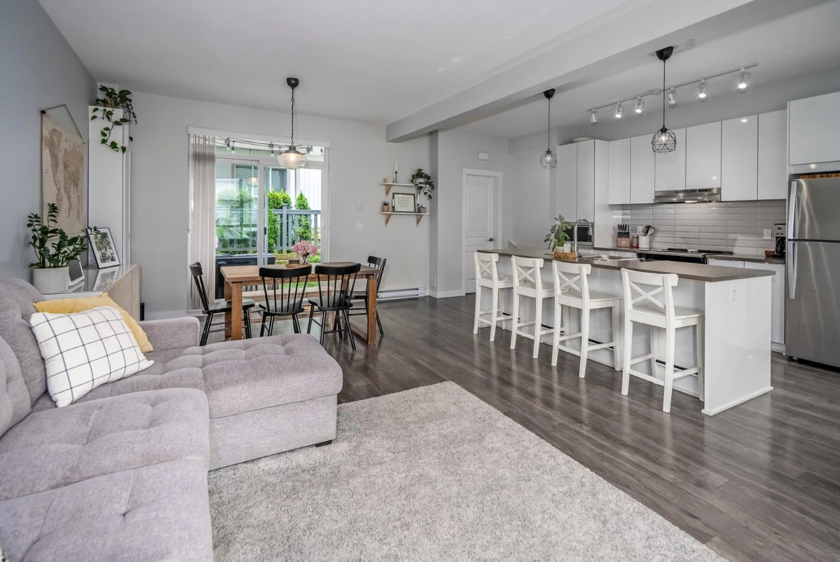 Family Room Photo of 49 30930 Westridge Place, Abbotsford, BC