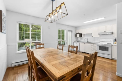 Breakfast Nook Photo of 4 8930 Walnut Grove Drive, Langley, BC