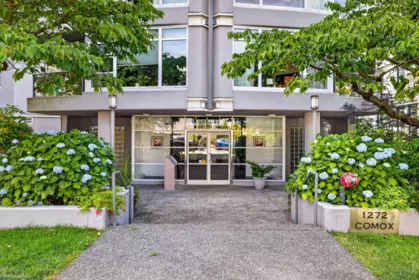 Swimming Pool Photo of 201 1272 Comox Street, Vancouver, BC
