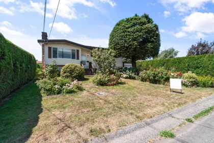 9521 Paula Crescent, Chilliwack, BC, Chilliwack — Single Family Residence for sale