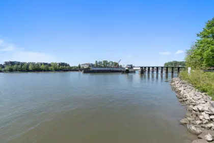 Garden / Landscaping Photo of 106 1240 Quayside Drive, New Westminster, BC