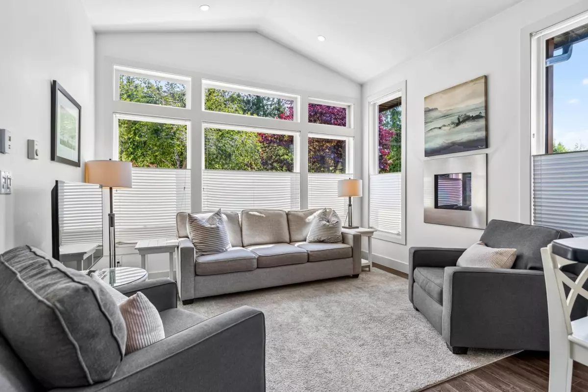 Family Room Photo of 5631 Page Road, Sechelt, BC