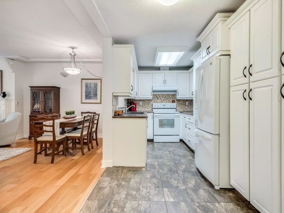 Family Room Photo of B207 4821 53 Street, Ladner, BC