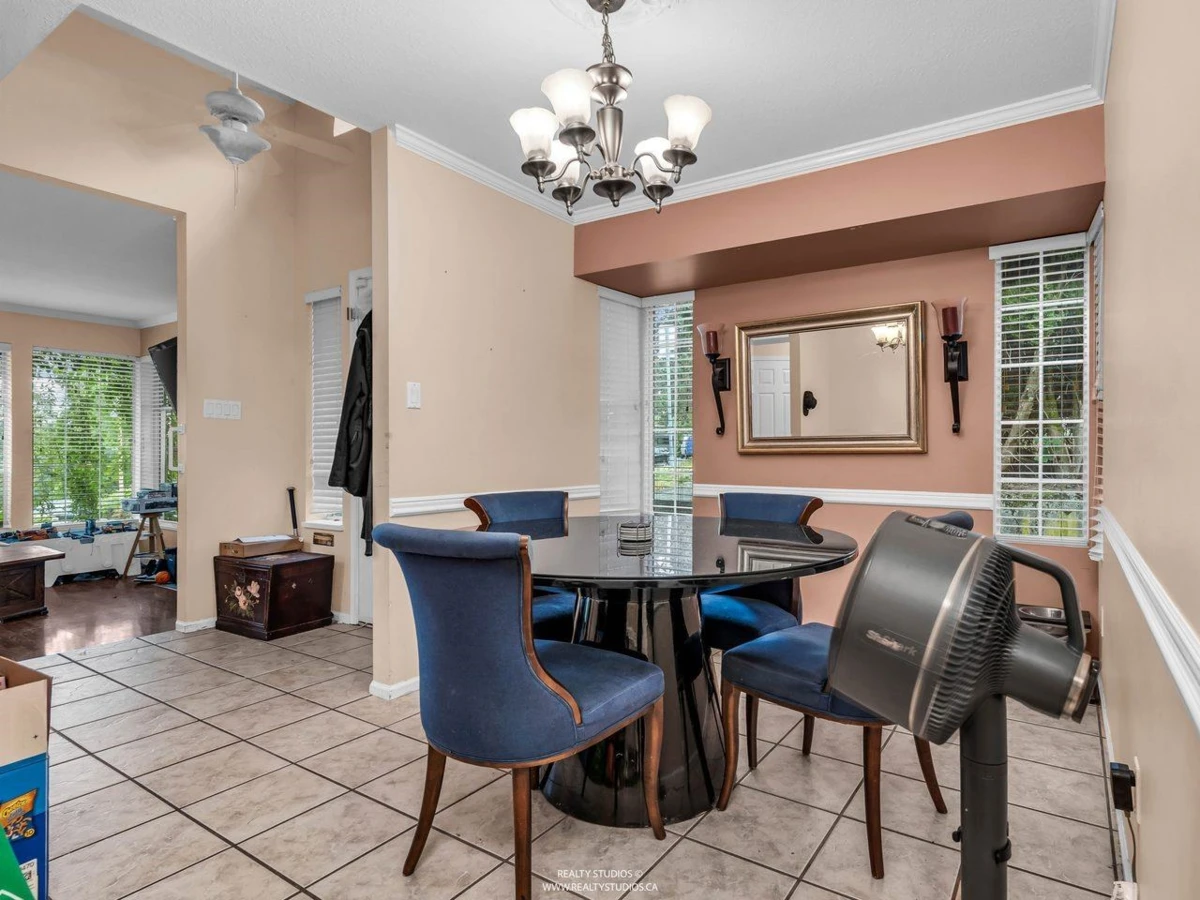 Dining Area Photo of 11638 225 Street, Maple Ridge, BC