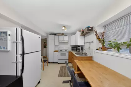 Basement Recreation Room Photo of 2258 Wenonah Street, Vancouver, BC