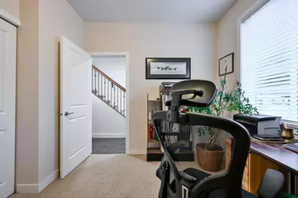Basement Recreation Room Photo of 2 35626 Mckee Road, Abbotsford, BC