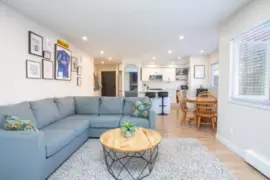 202 1381 Martin Street, White Rock, BC