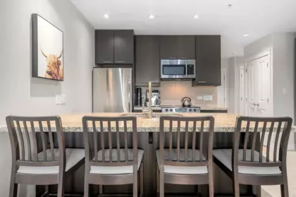 Breakfast Nook Photo of 203 2970 King George Boulevard, Surrey, BC