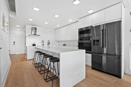 Kitchen Photo of 417 237 E 4th Avenue, Vancouver, BC