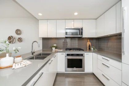 Breakfast Nook Photo of 2207 3093 Windsor Gate, Coquitlam, BC