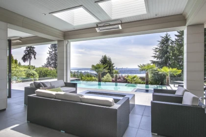 Primary Bedroom Photo of 1515 Camelot Road, West Vancouver, BC