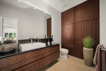 Laundry Room Photo of 205 Kinsey Drive, Anmore, BC