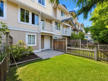 40 6533 121 Street, Surrey, BC, Surrey — Townhouse for sale