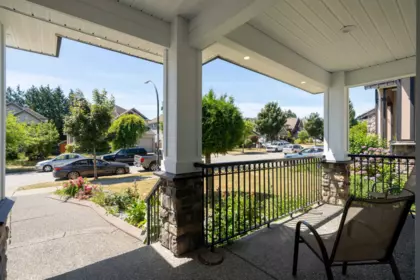 14977 69 Avenue, Surrey, BC, Surrey — Single Family Residence for sale