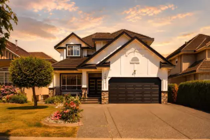 14977 69 Avenue, Surrey, BC, Surrey — Single Family Residence for sale