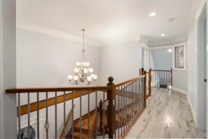 Hallway Photo of 14977 69 Avenue, Surrey, BC