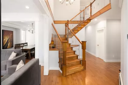 Kitchen Photo of 14977 69 Avenue, Surrey, BC