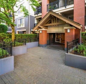 D401 8929 202 Street, Langley, BC, Langley — Apartment/Condo for sale
