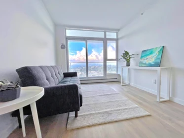 2501 13685 102 Avenue, Surrey, BC, Surrey — Apartment/Condo for sale