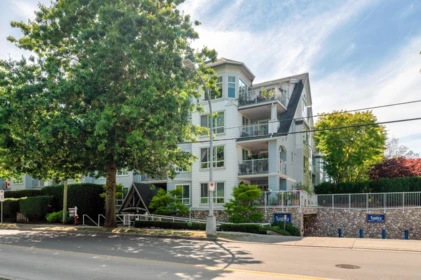 324 12639 No. 2 Road, Richmond, BC, Richmond — Apartment/Condo for sale
