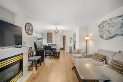 2204 183 Keefer Place, Vancouver, BC, Vancouver — Apartment/Condo for sale