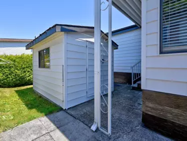 Laundry Room Photo of 9 8670 156 Street, Surrey, BC