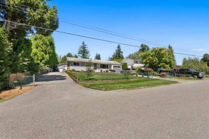 Fitness Center Photo Near 29289 Sunvalley Crescent, Abbotsford, BC