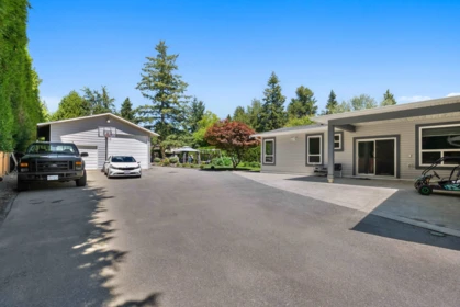 Outdoor Deck Photo of 29289 Sunvalley Crescent, Abbotsford, BC