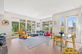 202 1591 Bowser Avenue, North Vancouver, BC