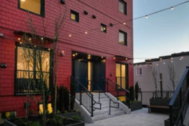 123 1552 E 3rd Avenue, Vancouver, BC