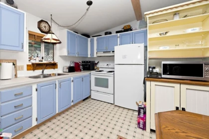 Kitchen Photo of 7 1413 Sunshine Coast Highway, Gibsons, BC