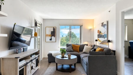 Family Room Photo of 3411 240 Sherbrooke Street, New Westminster, BC
