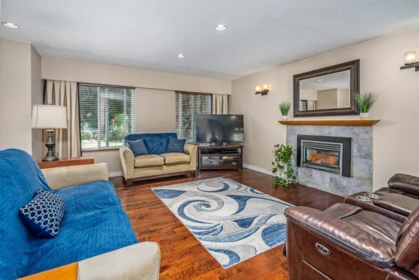 Living Room Photo of 11527 Fraserview Street, Maple Ridge, BC