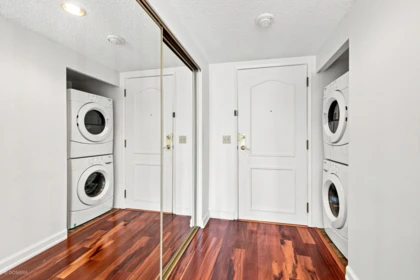 Mudroom Photo of 602 4350 Beresford Street, Burnaby, BC