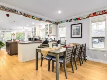 Breakfast Nook Photo of 16347 12 Avenue, Surrey, BC