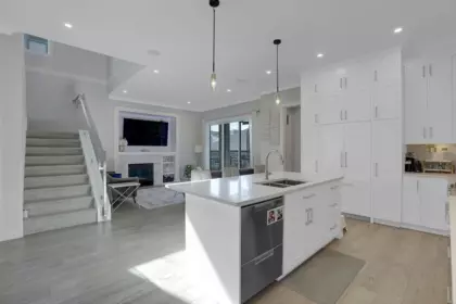 Living Room Photo of 15785 Cranley Drive, Surrey, BC