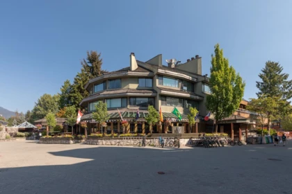302 4111 Golfers Approach, Whistler, BC, Whistler — Apartment/Condo for sale