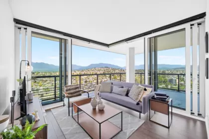 3008 4730 Lougheed Highway, Burnaby, BC, Burnaby — Apartment/Condo for sale