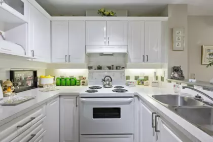 Kitchen Photo of 115 6336 197 Street, Langley, BC
