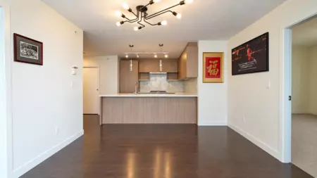 Dining Area Photo of 3706 13750 100 Avenue, Surrey, BC