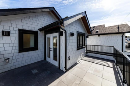 5447 Killarney Street, Vancouver, BC, Vancouver — Half Duplex for sale