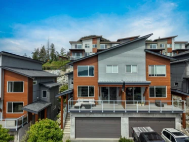 41322 Horizon Drive, Squamish, BC, Squamish — Half Duplex for sale