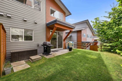 41322 Horizon Drive, Squamish, BC, Squamish — Half Duplex for sale