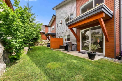 41322 Horizon Drive, Squamish, BC, Squamish — Half Duplex for sale