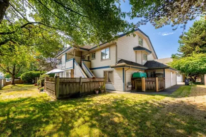 Hot Tub / Spa Photo of 129 7837 120a Street, Surrey, BC