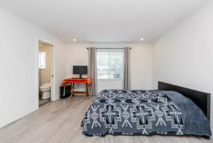 Office / Den Photo of 129 7837 120a Street, Surrey, BC